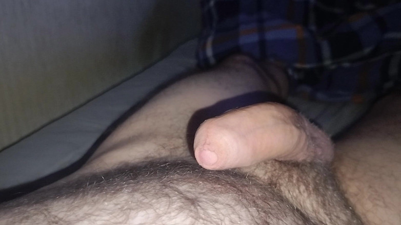 Uhri: I Jerk off in Bed Before I Go to Sleep.