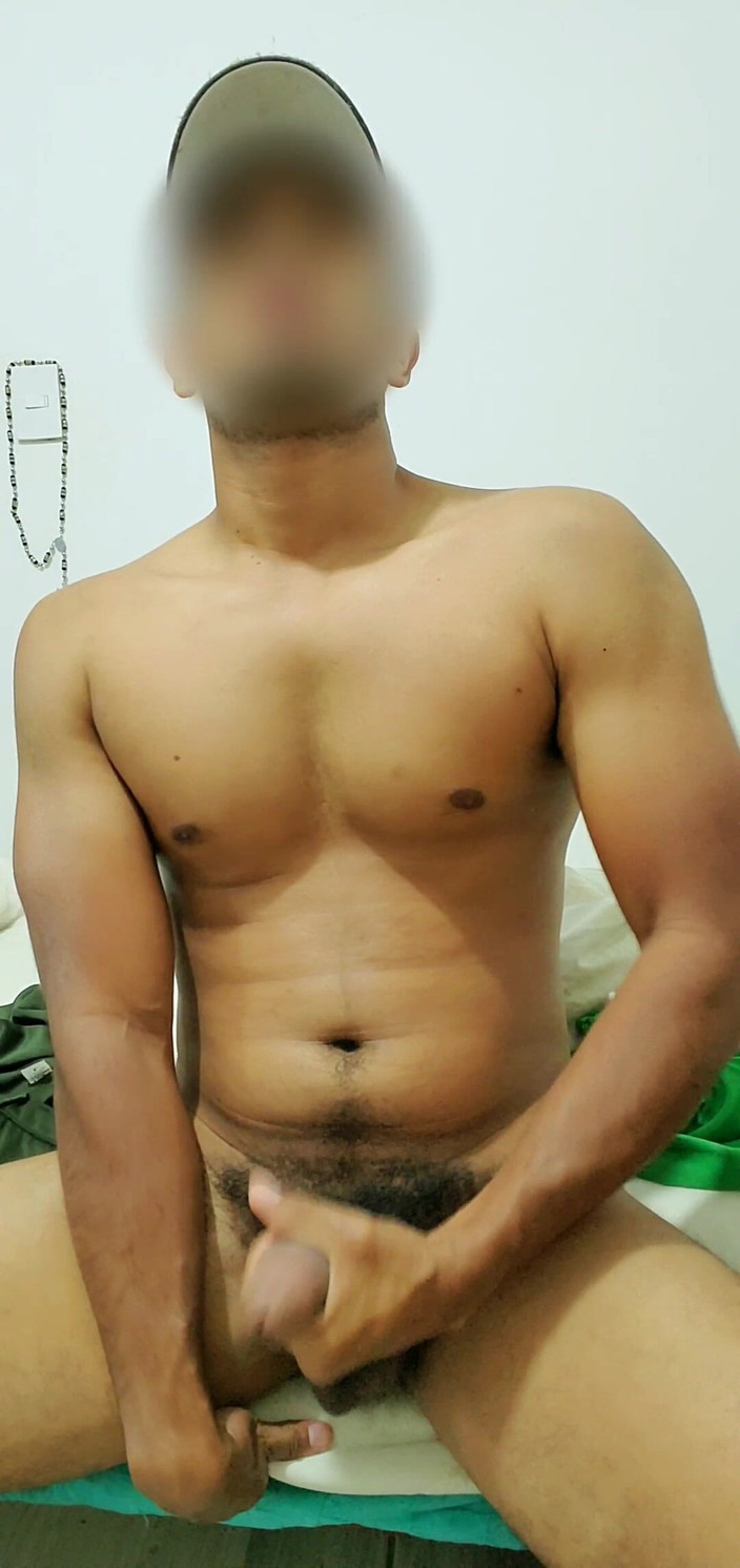 Charlieburrito: Ik heb het heel moeilijk, kunnen jullie me helpen?