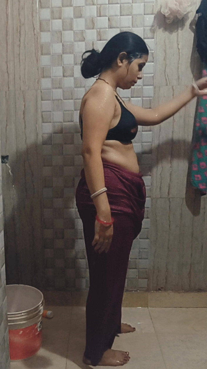Baby Latika: Latika Take Shower Nude Sexy Body
