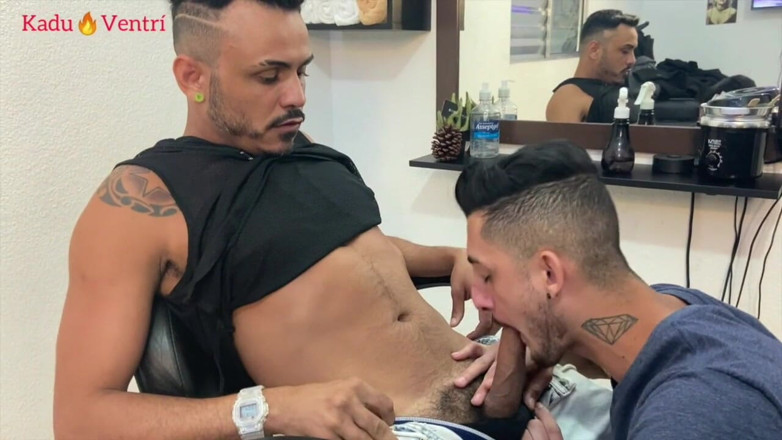 Straights boys loves gay: Kadu dikongkek mentah oleh dominan Straigth Latino