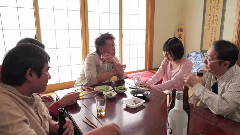 Eagle-Special: Musiałam iść na spotkanie stowarzyszenia sąsiedzkiego zamiast mojego męża -1