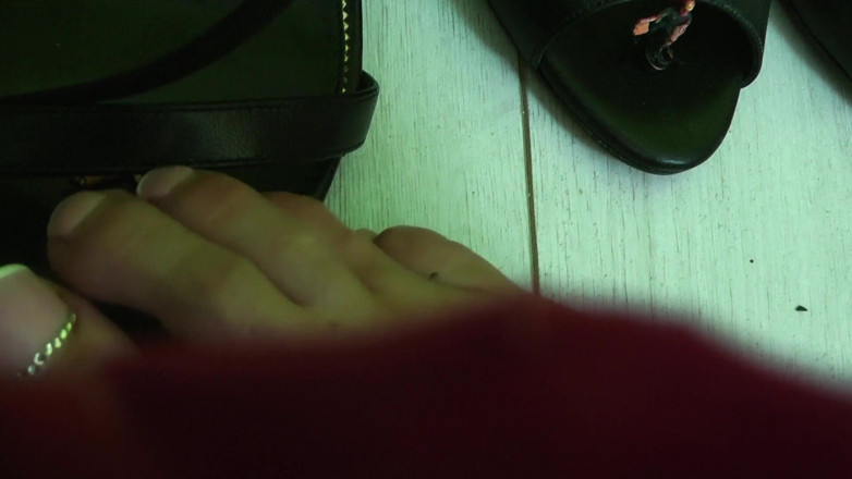 Goddess Celine: Giantess feet