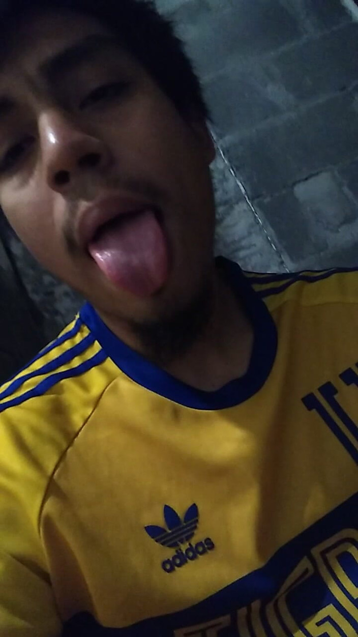 AlexAlejandro13: Je t’attends dans le bain d’amour