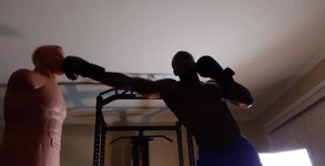 Treino de boxe hoje, exercício fornece vários psicológicos