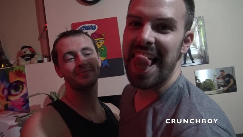 PRIVATE CLUB BIG COCK FUCKERS: Jake Illane šuká bez sedla Rexe Helix