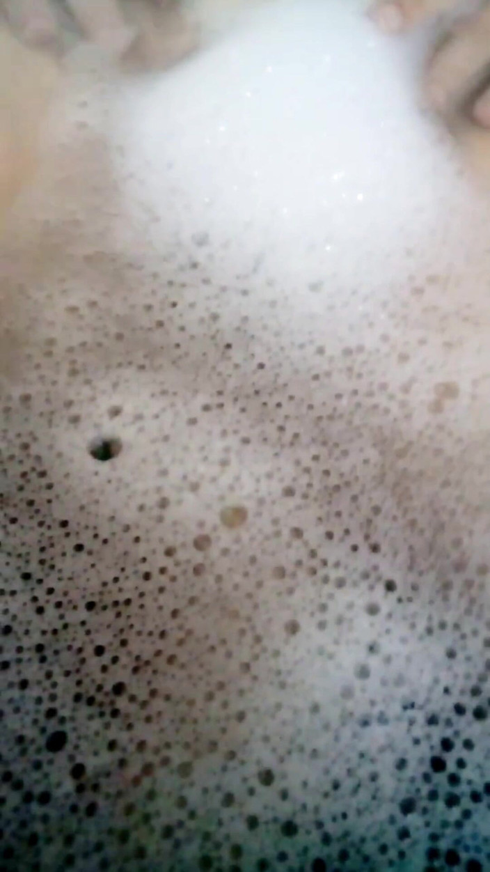 Maturecouplex: Mature Wife Bath Time, Orgasm, Fingering