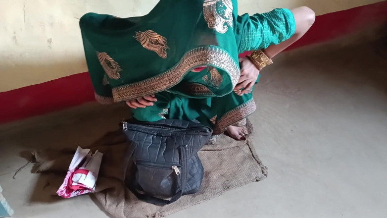 Shahilsingh119: Desi Hot Wife Very Cute