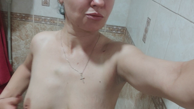 DirtyLubov: Pussy Of A Horny Brunette