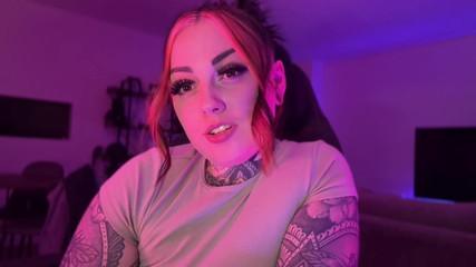 Miss Valentina: Doar o altă sarcină fantezistă