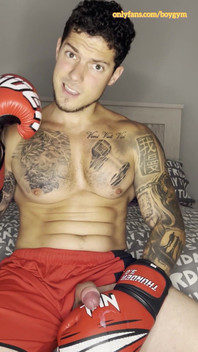 My Big Cock Cums with a Boxer Gloves