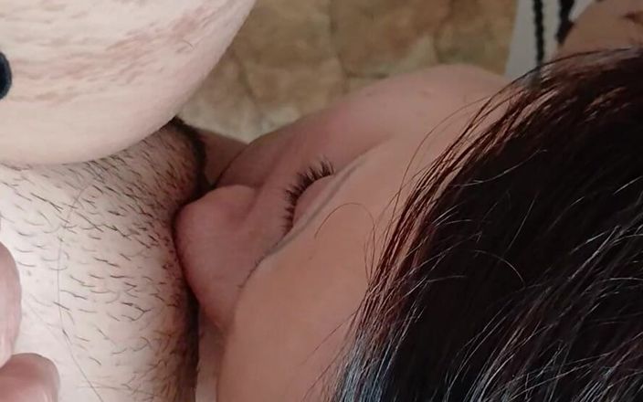 Lesbian-illusion: Il nostro sesso veloce nella cucina dei vicini