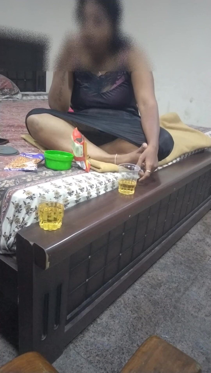 Tamil lesbian: Dirty Talking with Snacks