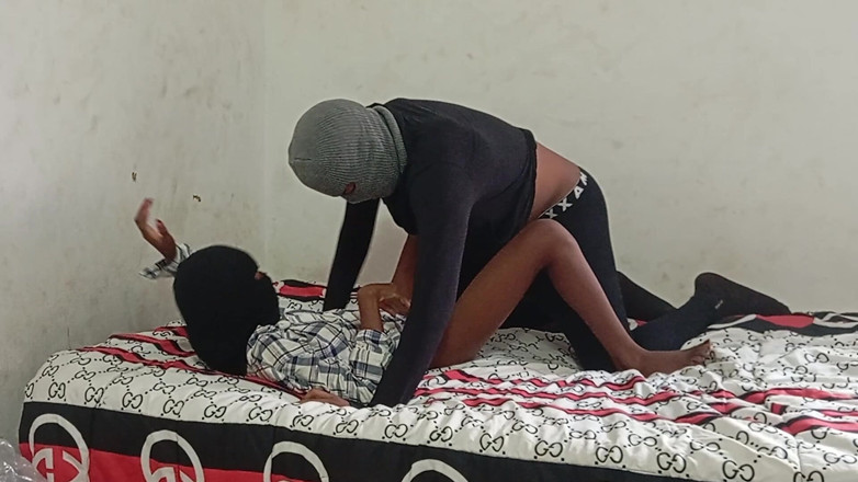 Petite Erotic Africa: Skinny Ebony Teen Loves Long Dick