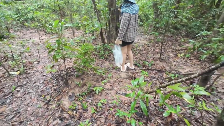 RealThaiSolo: Thai Girls Walking and Talking and Picking Mushrooms in the...