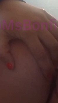 Stimulating My Ass with the Vibrating Plug