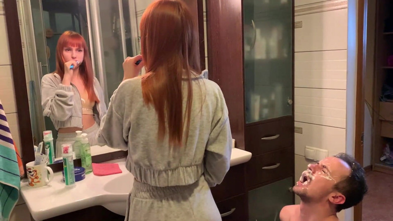 Petite Princesses Femdom: Redhead girl brushes her teeth and spits in slave's mouth -...