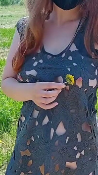 Jak se ti líbí moje nové šaty? Chceš více videí s podobným oblečením?