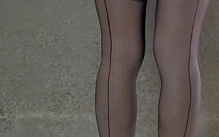 Atr fetish lingerie: Cum in My Nylon and Heels