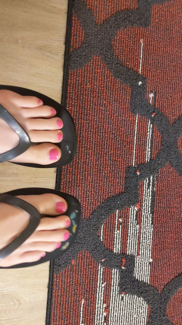 Sin Spice by Sophia Sinclair and Jasper Spice: Tu Aimes Mes Pieds Dans Des Tongs