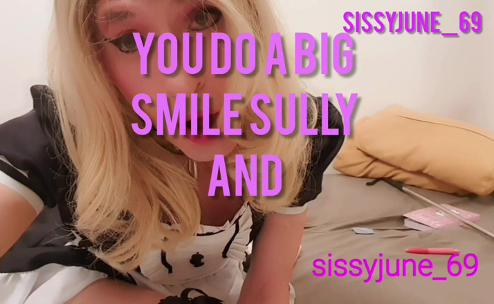 SissyVanessaslut: 弱虫のトレーニングを手伝う
