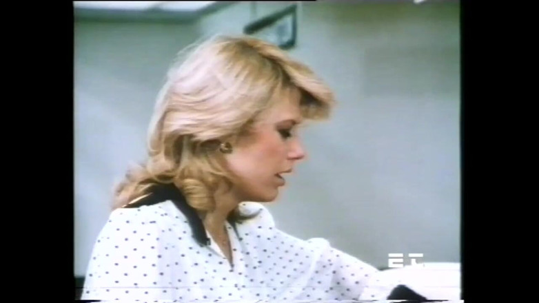 Vintage Usa: Sexy MILF Secretary with Nice Tits and Hairy Pussy Fucked...