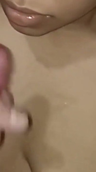 After Having Fucked My Brunette with a Big Ass and Big Natural Tits, I Ask Her to Record a Video and Filter It