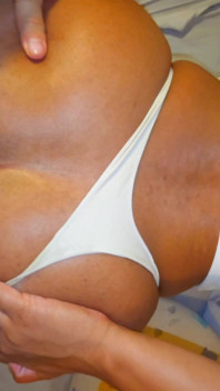 O Que Um Show De Bunda Para O Anal Desta Jovem Menina De Ébano