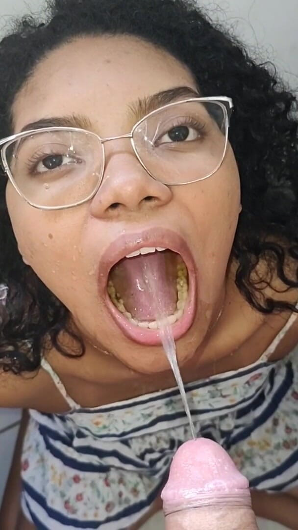 Pietro Montoya: Stepdaughter My Obedient Cleaning My Feet with Her Tongue and...