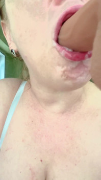 Avsugning närbild (imitation)
