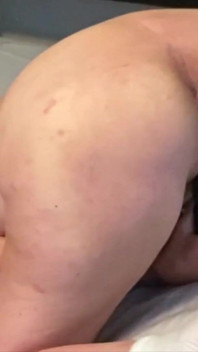 Dojrzała babcia dostaje jej assfucked Hard Doggystyle Anal Jackoff na Policzki wytryski MILF