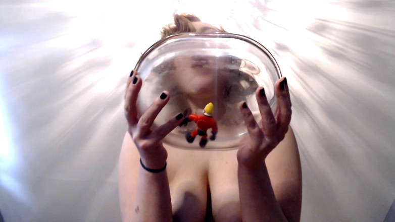 Ripley sweet studio: 어린 남자를 삼키는 거인들