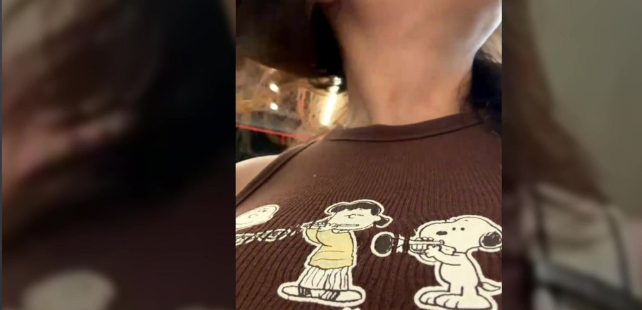 Ayumi Hall: ฉันเปิดสดโดยบังเอิญเมื่อฉันอยู่ในร้านเสื้อผ้าในตารางเปลี่ยนเสื้อผ้าและพวกเขาเห็นฉันแก้ผ้า