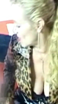 French Mature Lady Got to Suck Her Lovers Cock on Casting