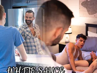 White Sauce - David Benjamin Has His Stepson Jordan's Friend Over for Dinner and Some Studying Anatomy - David Catches Them