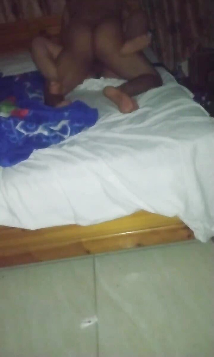 Six my and wife: Арабський фільм, секс і божевілля