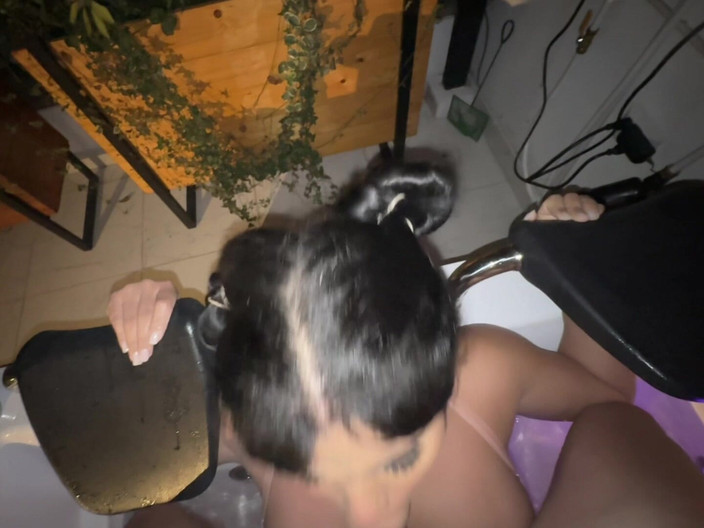 Rosxy Gutierrez: Ich habe einen fan zu meinem Jacuzzy eingeladen und es...