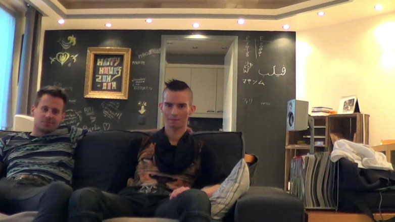 Gaybareback: Filip scopata senza preservativo da un ragazzo sexy per un...