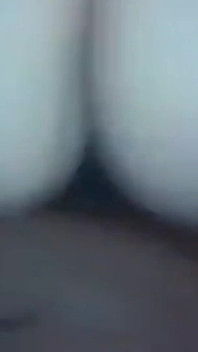 Cavalcando il suo grosso cazzo nero squirting