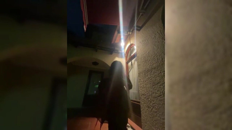 Legendary Booty Overdose: SSBBW outdoor striptiz