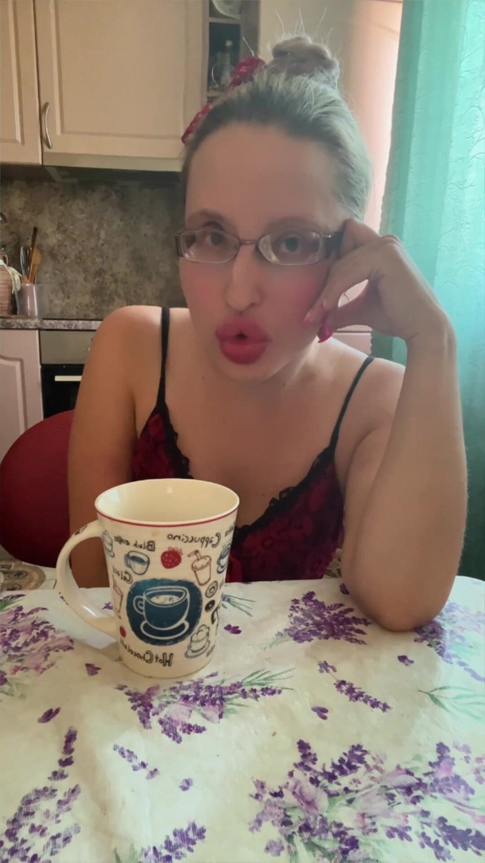 FinDom Goaldigger: Asmr w kuchni część 1 Lemoniada