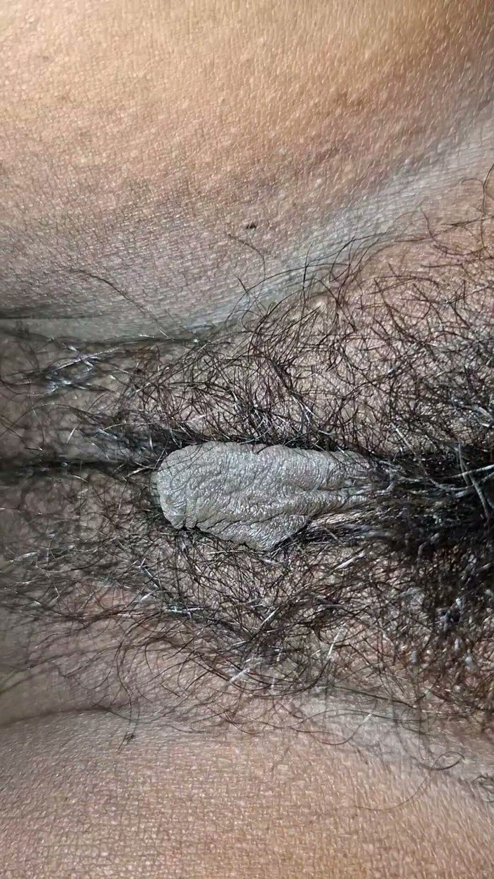 Indian aunty sex: Hintli kadınların cinsel organlarıyla oynama videoları