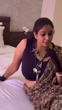 Hermosa india en apretado coño follada duro por cuñado bbc dick