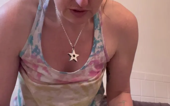 Pissing Paradise: Pissing My Pants in My Friend’s Bathroom Whilst on My...