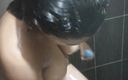 Keilimar: Talking to My GF While She Is Bathing