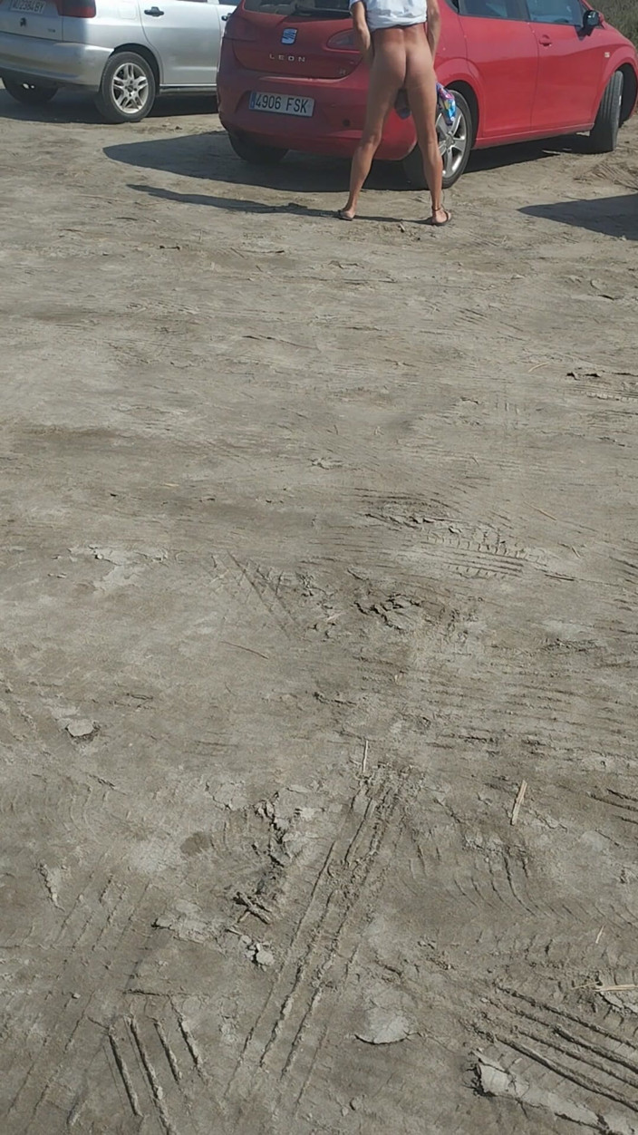 Morbosete000: Morbide Auf Dem Strandparkplatz