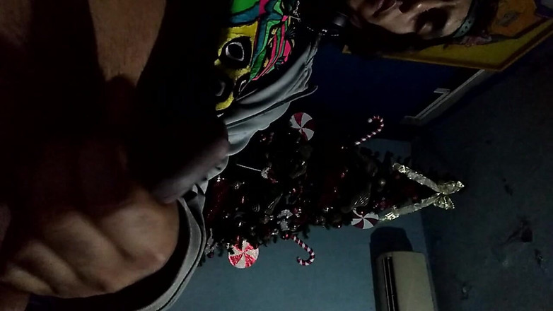 AlexAlejandro13: Je te souhaite un joyeux Noël