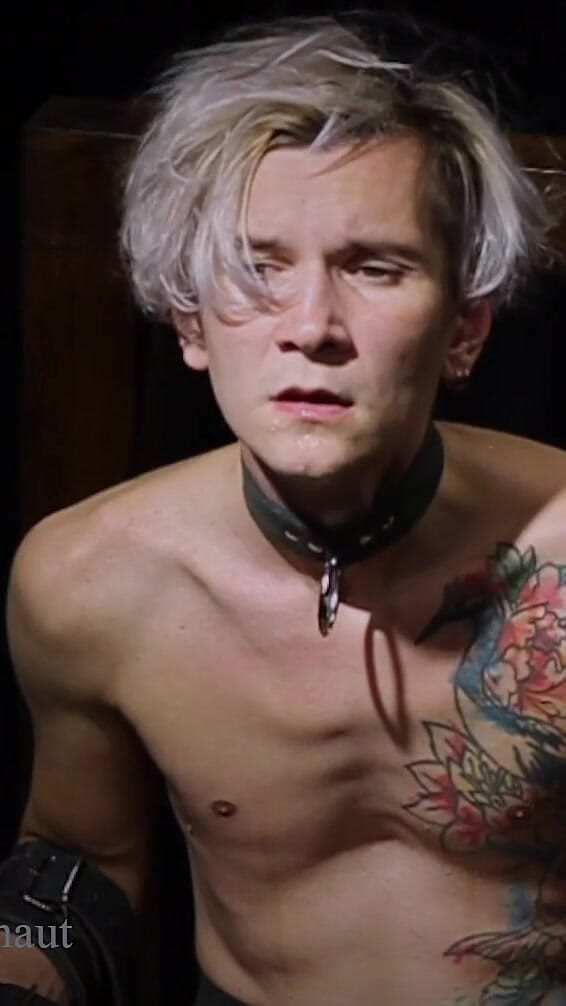 Nicky Throne Part 2: Gag Switch, Drooling, Armpit Tickling & Hair Trim (Wanheldvig SCHWARZEHAUT) Nicky Throne Part 2: Gag Switch, Drooling, Armpit Tickling & Hair Trim (Wanheldvig SCHWARZEHAUT)
