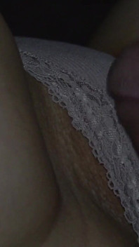Kom van me af! Stomme stiefbroer! Creampie?