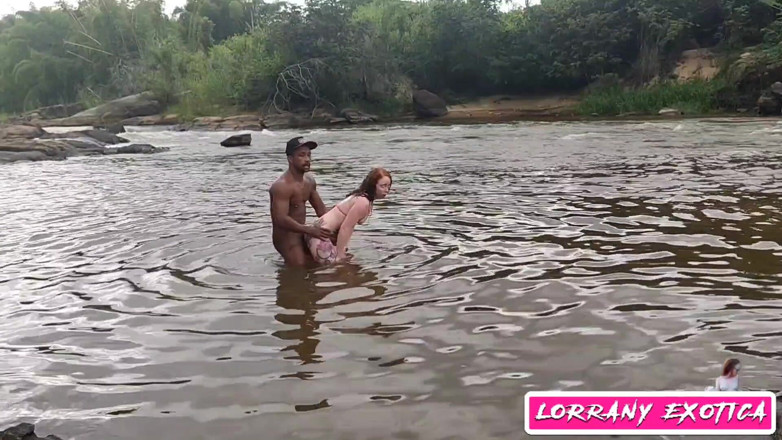 Lorrany exotica: 나는 그에게 내 보지에 손을 넣어 달라고 하는 페티쉬 중 하나를 수행했다.