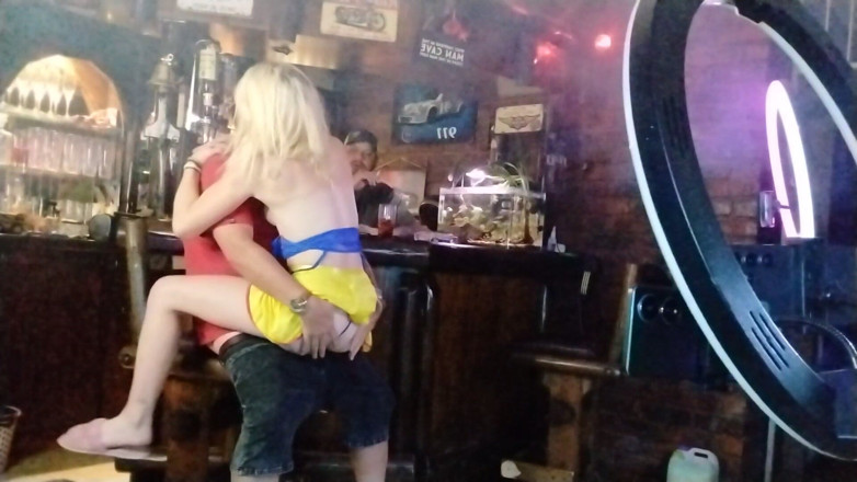 Bigjoefuckalott: Langweiliger Alter Mann Und Geile Blondine